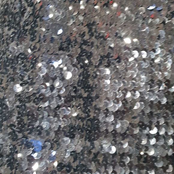 Skirt - Picture 2 of 2